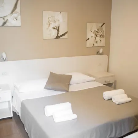 Anna Bed & Breakfast 4*